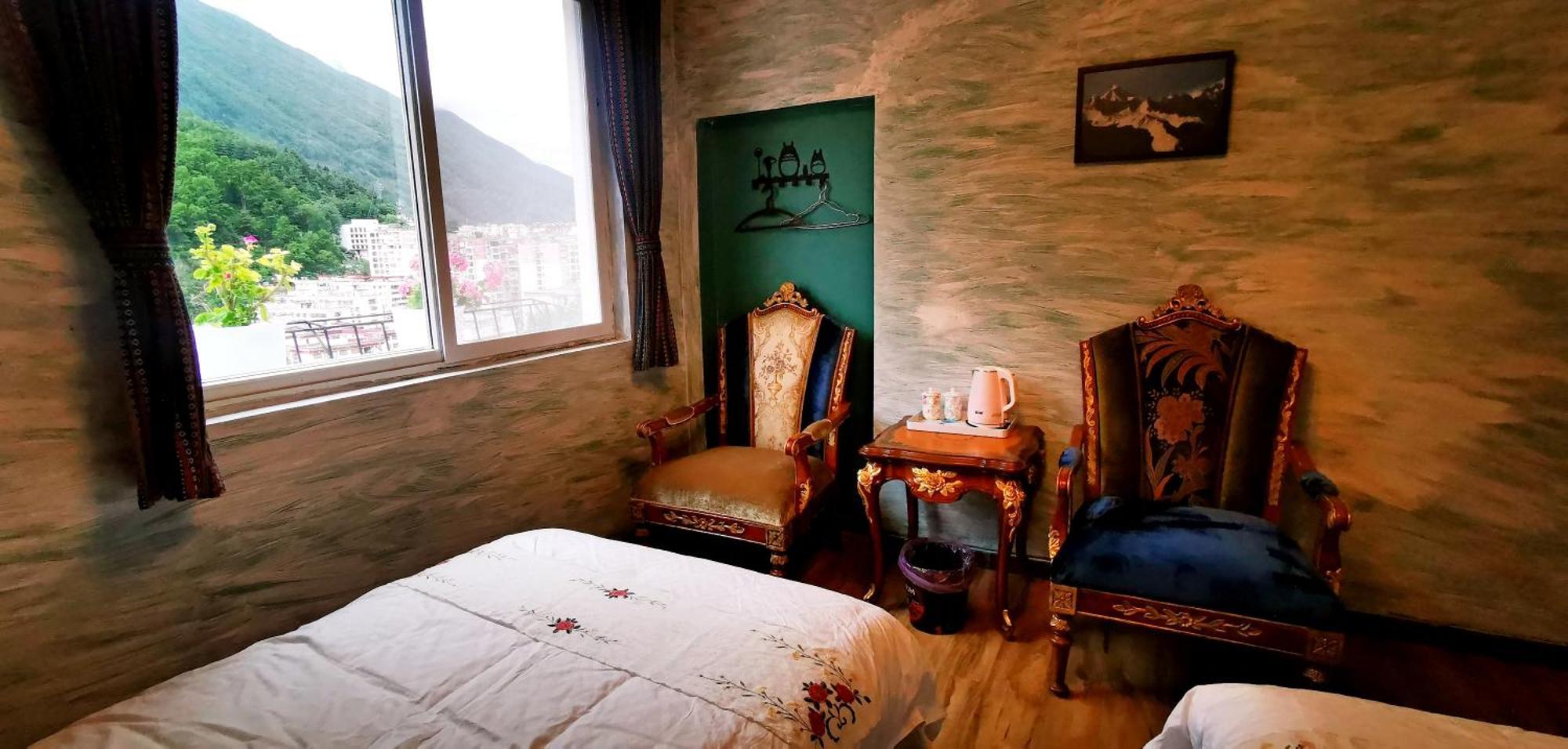 Guozhuang Nan Wu Hao Boutique * Kangding